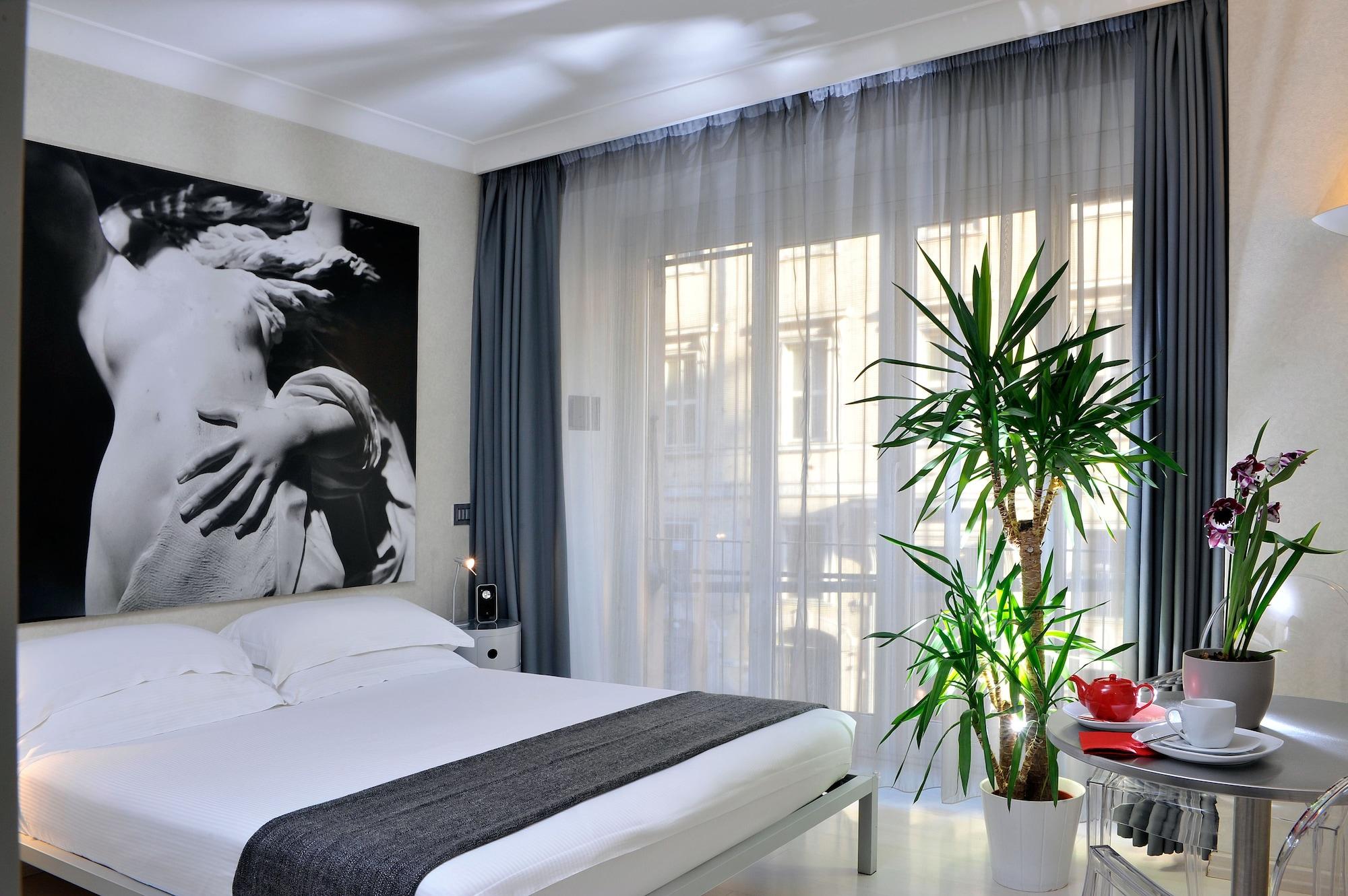 Hotel Pantheon 2*